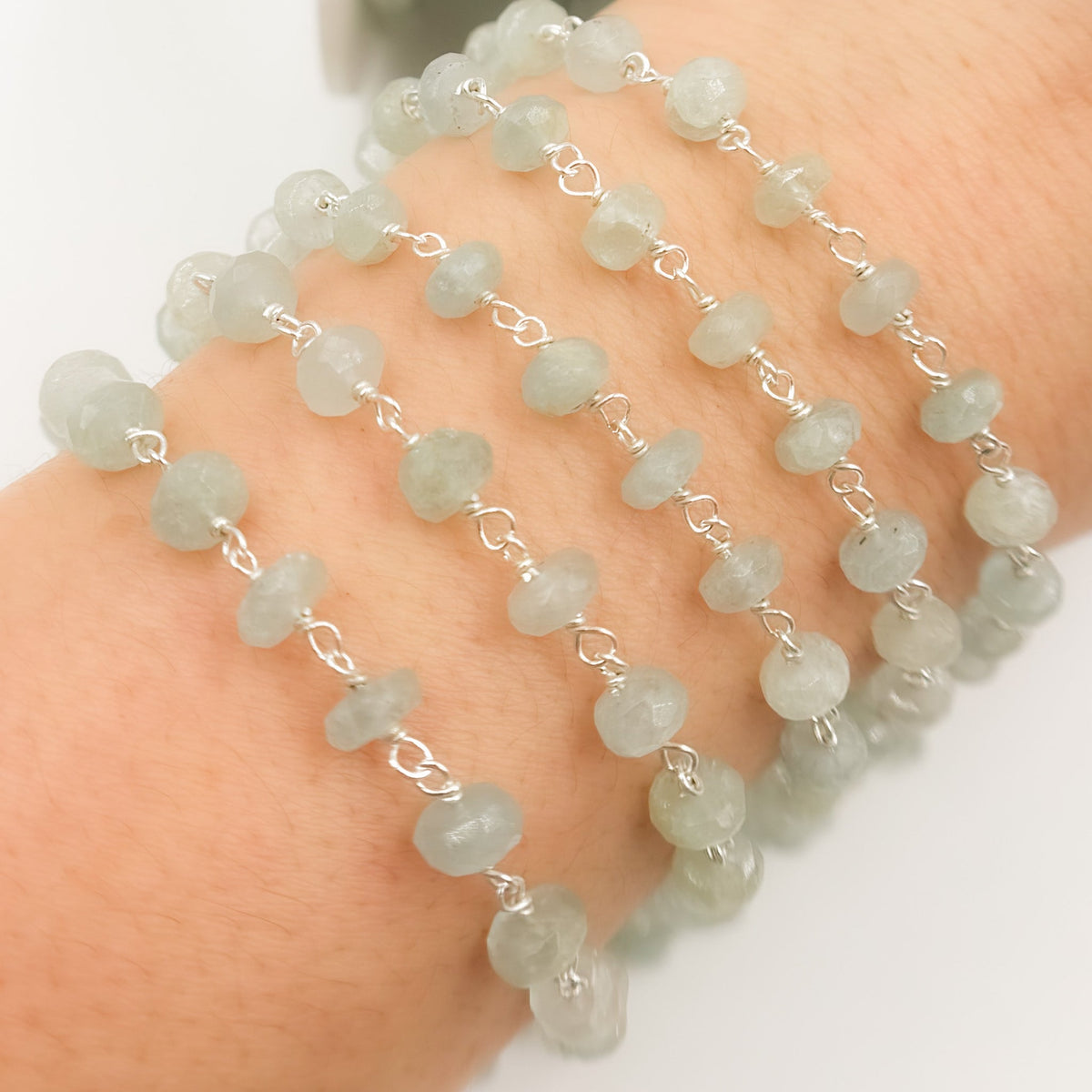 AQU27. Aquamarine Sterling Silver Wire Chain