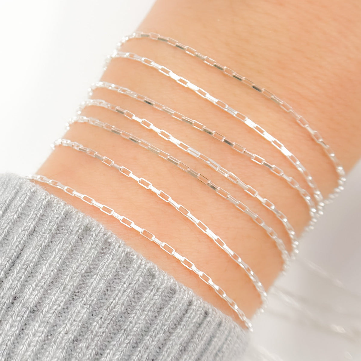 V103SS. Sterling Silver Box Chain