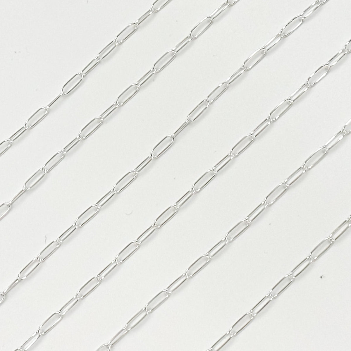 1606SS. Sterling Silver Smooth Paperclip Chain