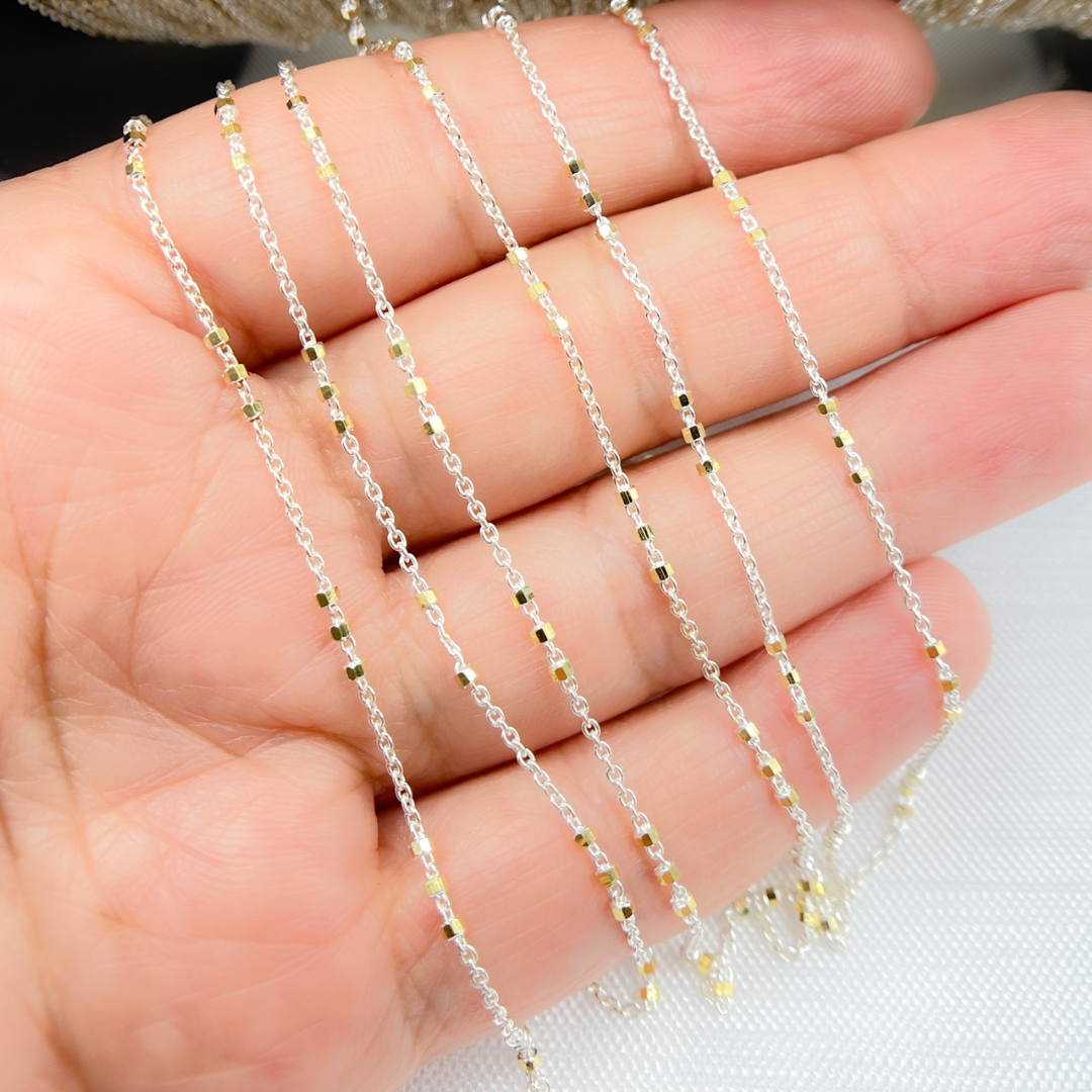 Z26GS2. 925 Sterling Silver Satellite Gold Plated 3 Cubes Chain