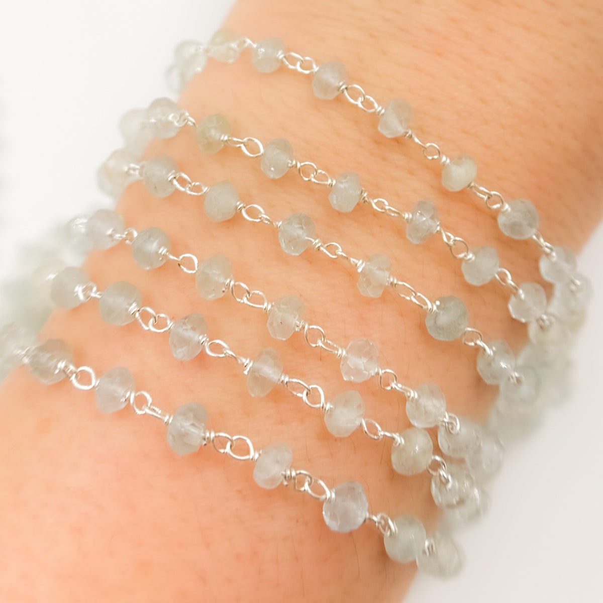 AQU30. Aquamarine Sterling Silver Wire Chain