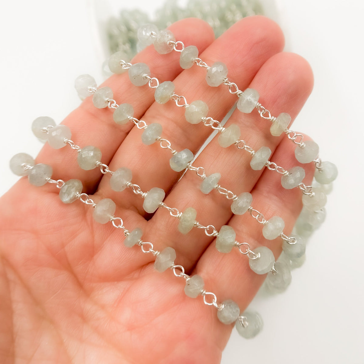 AQU27. Aquamarine Sterling Silver Wire Chain